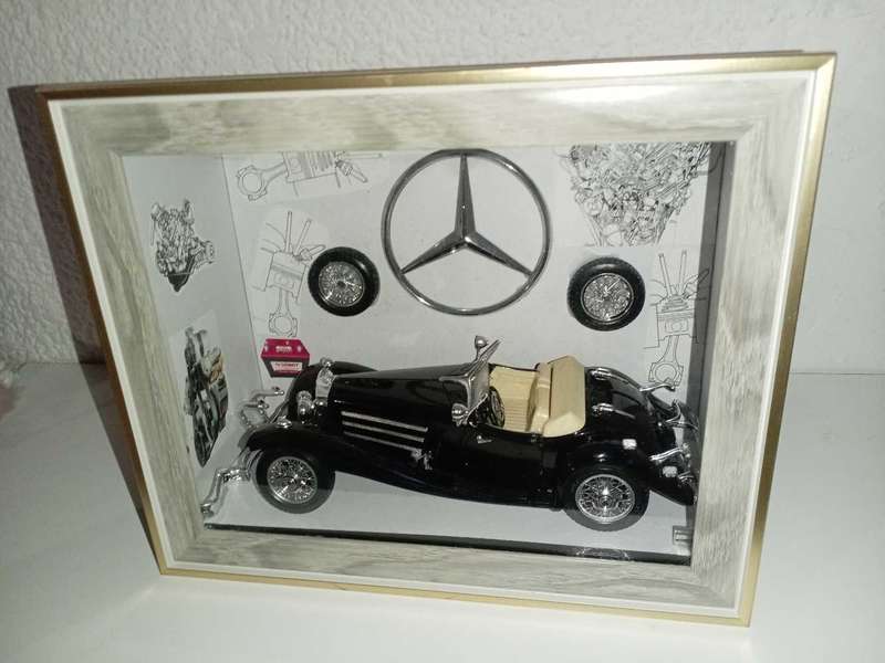 Framed diorama garage Mercedes Benz