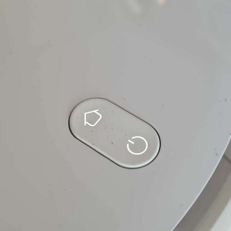 Mi Robot vacuum mop P (working, replace battery)