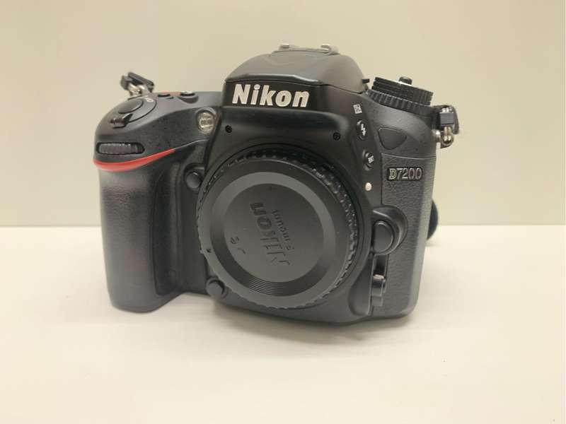 Nikon D7200 Dslr camera (Body )