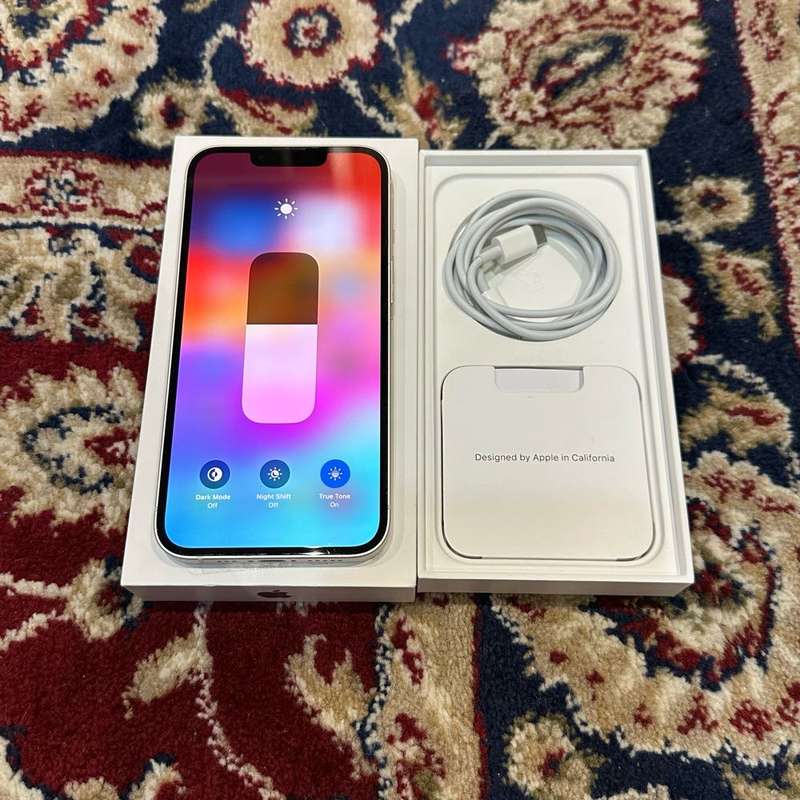 iPhone 13 128GB Starlight