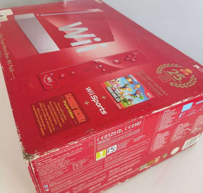 Nintendo Wii Super Mario Bros 25th anniversary edition PAL region