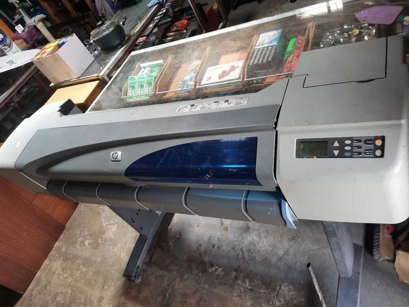 Large format printing HP designjet 500 plus
