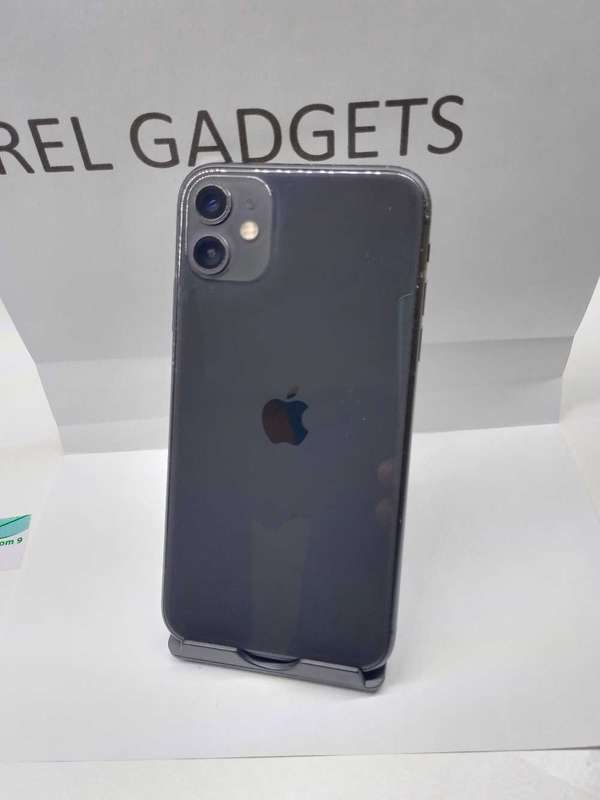 IPhone 11 64gig
