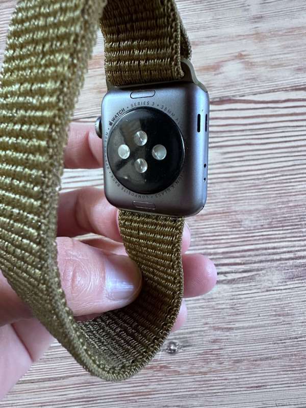 Apple Watch ***Read