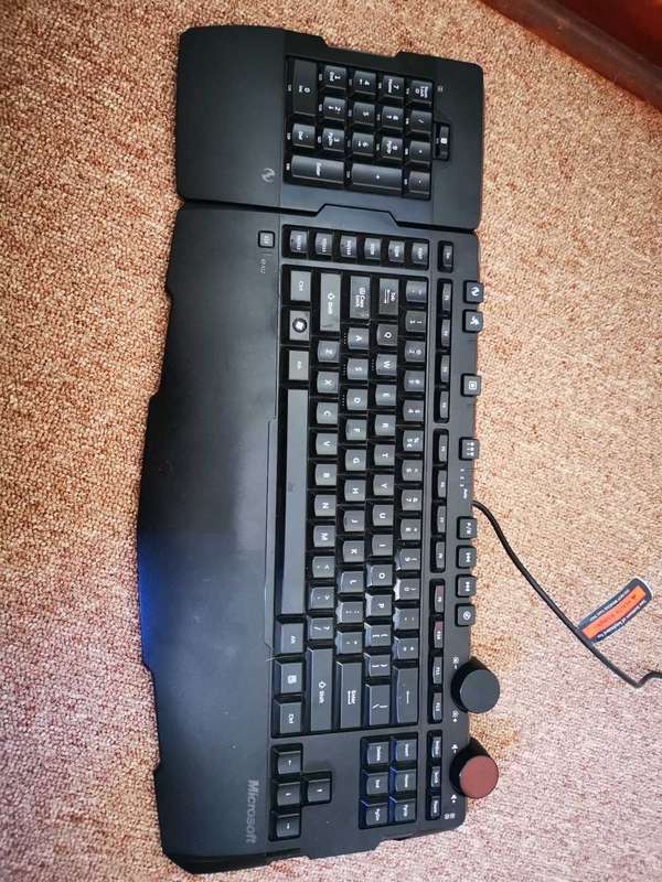 Microsoft X6 sidewinder keyboard