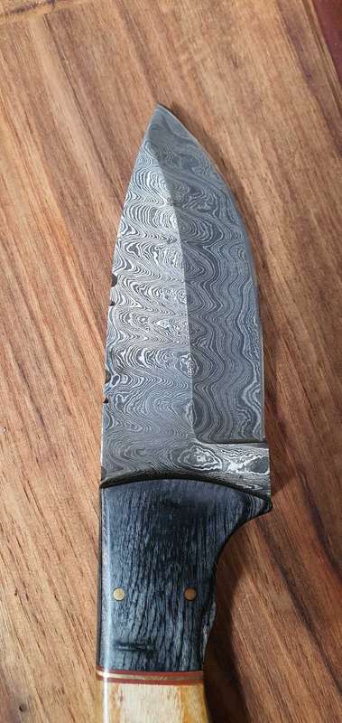 Handmade Damascus knife