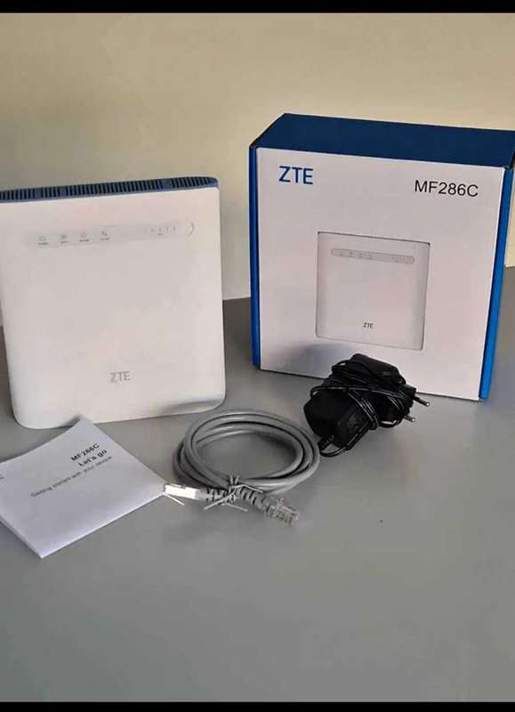 ZTE MF286C 4G LTE wifi router