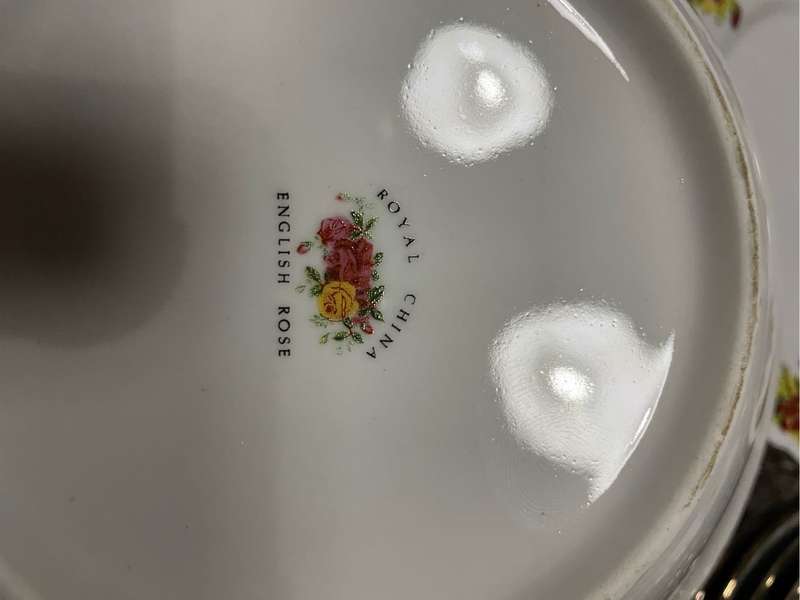 Dinner set