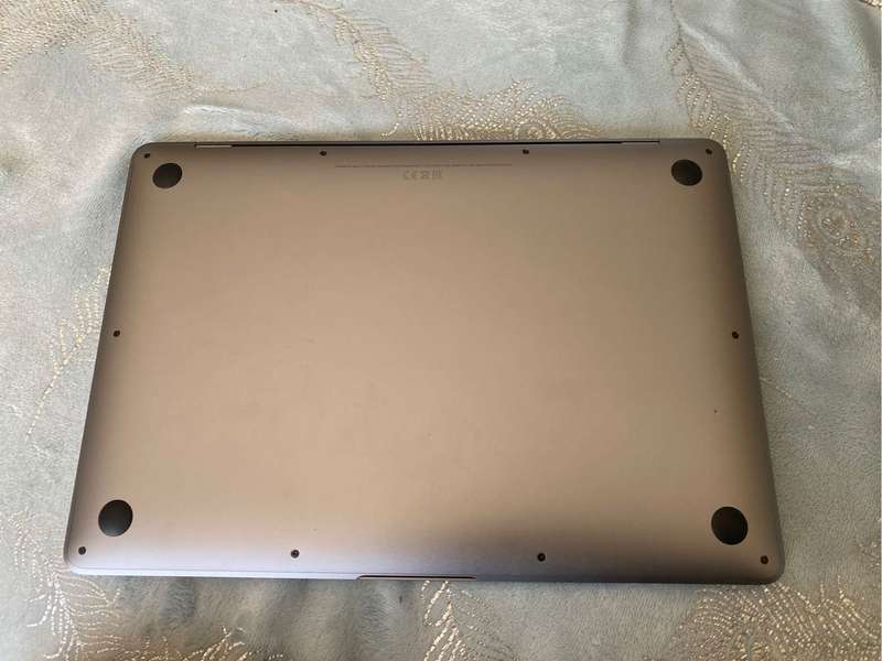 MacBook Air M1 13inch