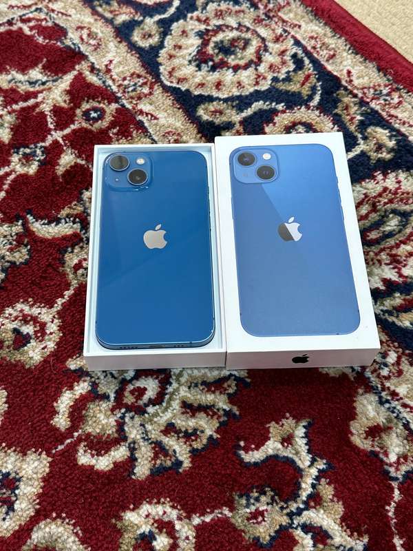 iPhone 13 256GB