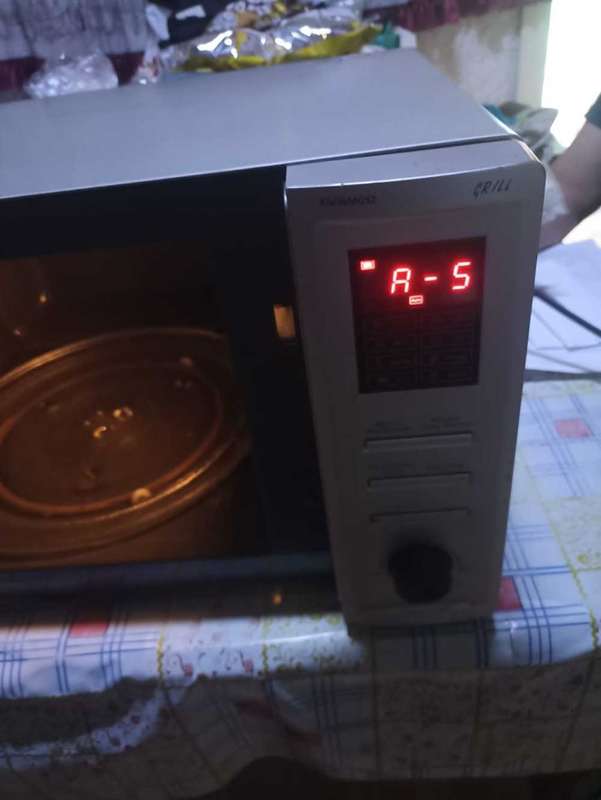 Kelvinator Microwave oven