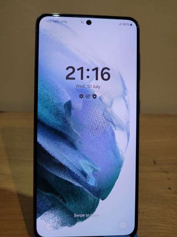 Samsung Galaxy S21 - 5G Dual Sim