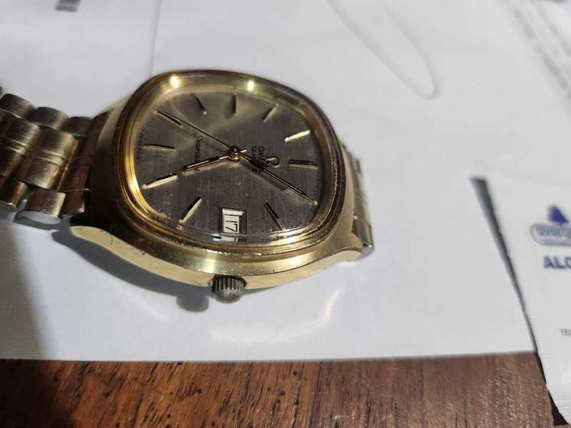 Vintage Omega Quartz
