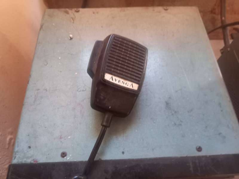 Kenwood trc 70 hf radio