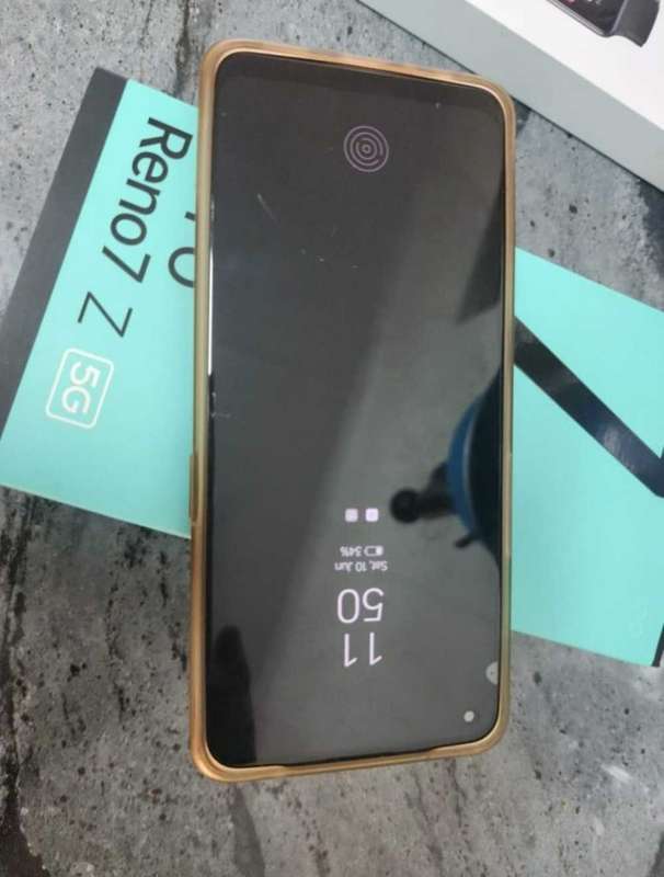 Oppo Reno 7z 5g For Spares or Repair Screen Glass Cracked