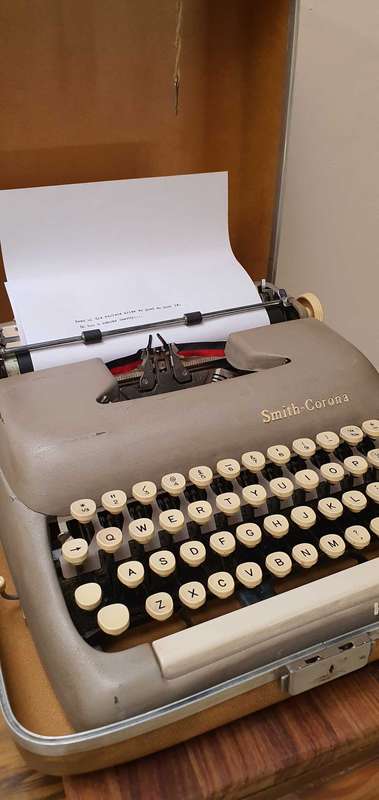1950's Smith Corona sterling Typewriter in Great Working condition