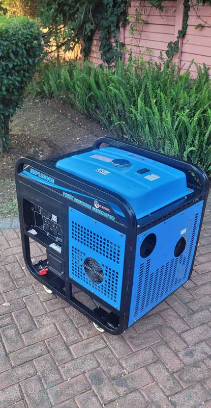 10Kw MAC AFRIC Used Petrol Generator (Exhaust Side Cover Missing)