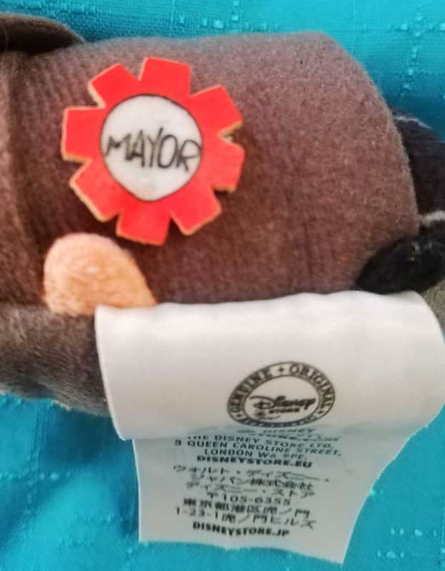 Collectable Mayor (Nightmare Before Christmas) a Tsum Tsums (stackable) soft toy. Disney Store.
