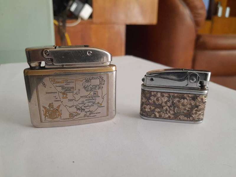 Consul and Pigeon lighters. Full working!