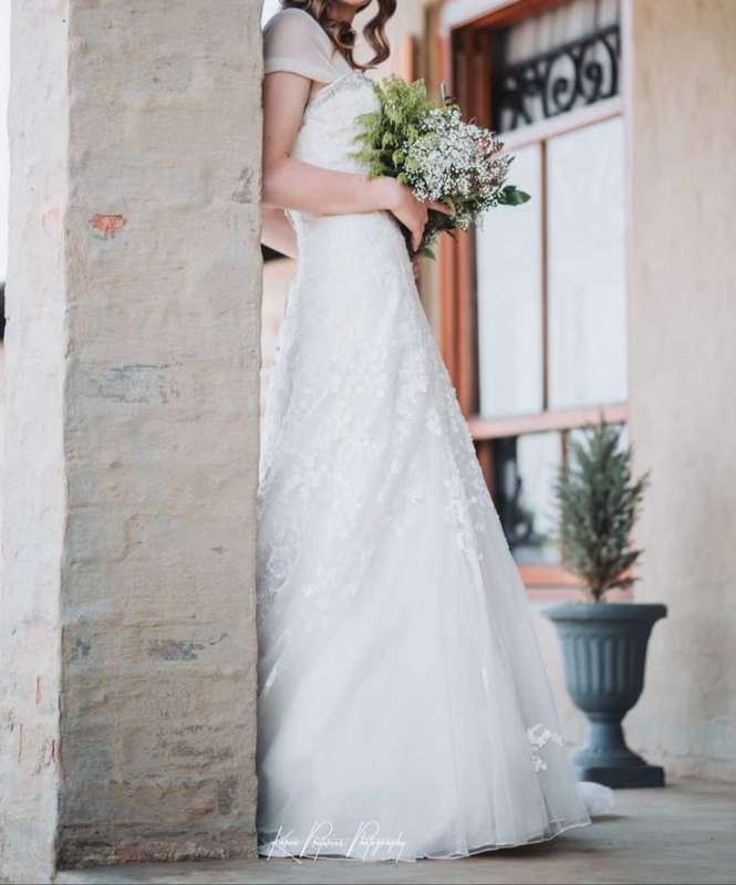 David tutera wedding dress