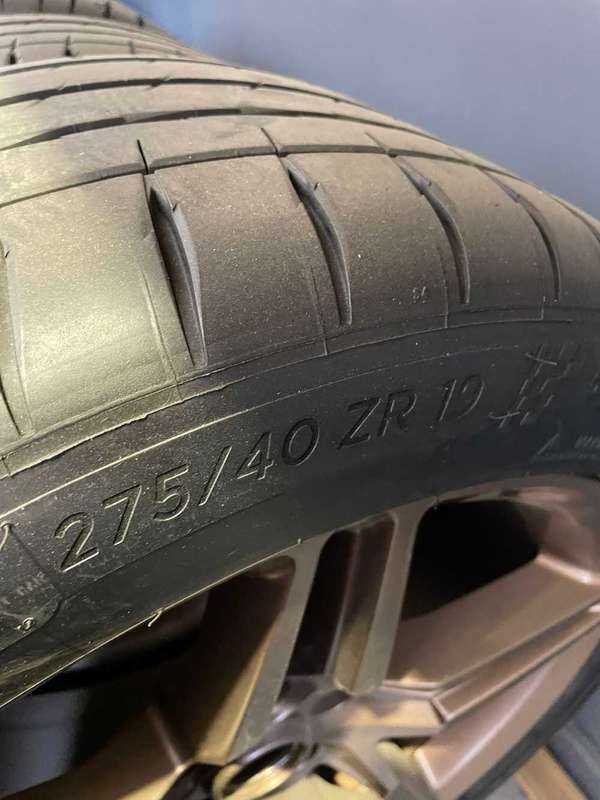 19 inch Original Ford Mustang Wheels and tyres for Sale