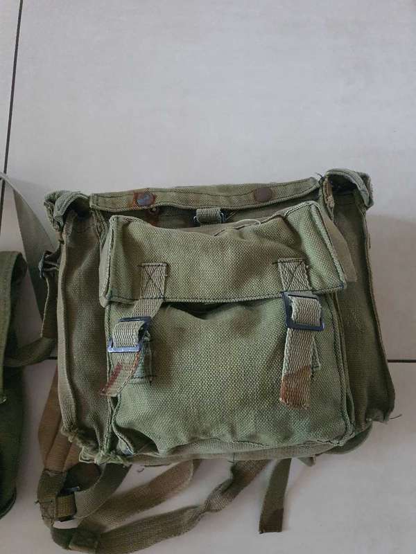 Rhodesian Radio Back pack & 1st Aid Carry Bag