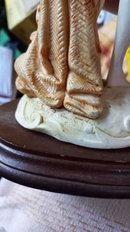 Vintage statue / sculpture of young girl holding a basket of fish - Simonelli  ?
