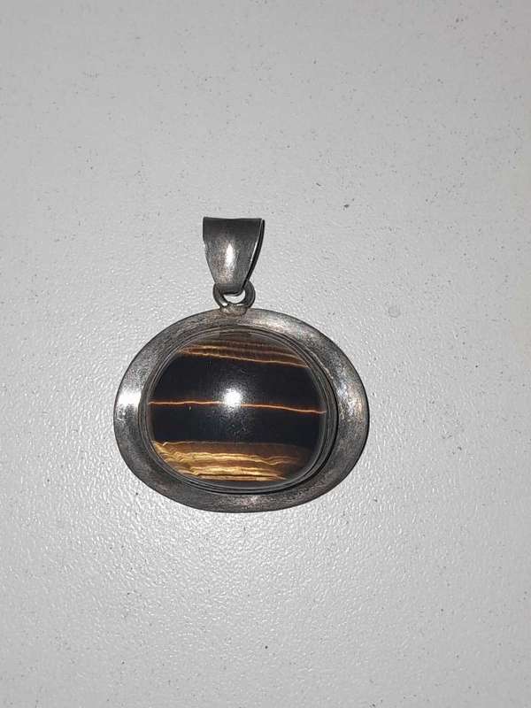 Vintage Tiger eye pendant
