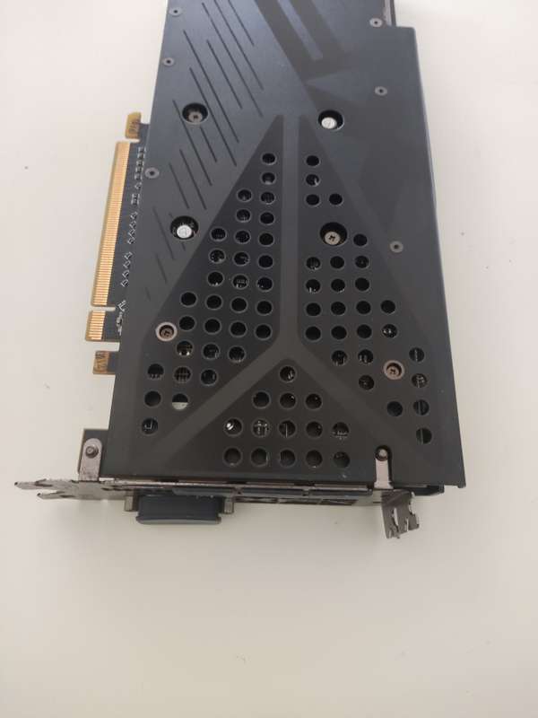 **8GB Graphics card**XFX GTR XXX Edition AMD RX580 8GB GDDR5 Graphics Card**Black Fans**