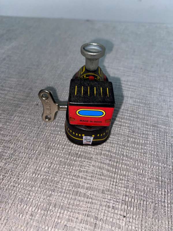 Tin train
