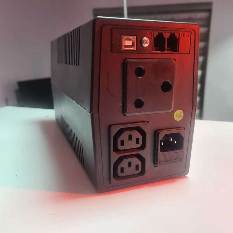 Mecer 650VA UPS
