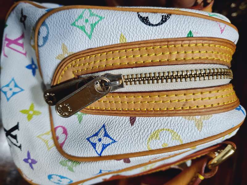 Louis Vuitton Ladies Quality Bag Coded