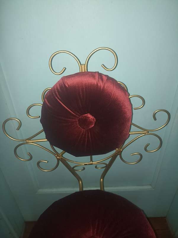 1950 Boudoir chair renovated
