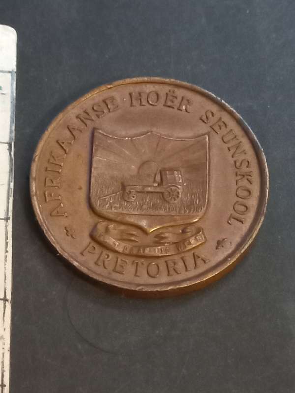 Vintage Afrikaanse hoer seunskool Pretoria from early days. Bronze medal