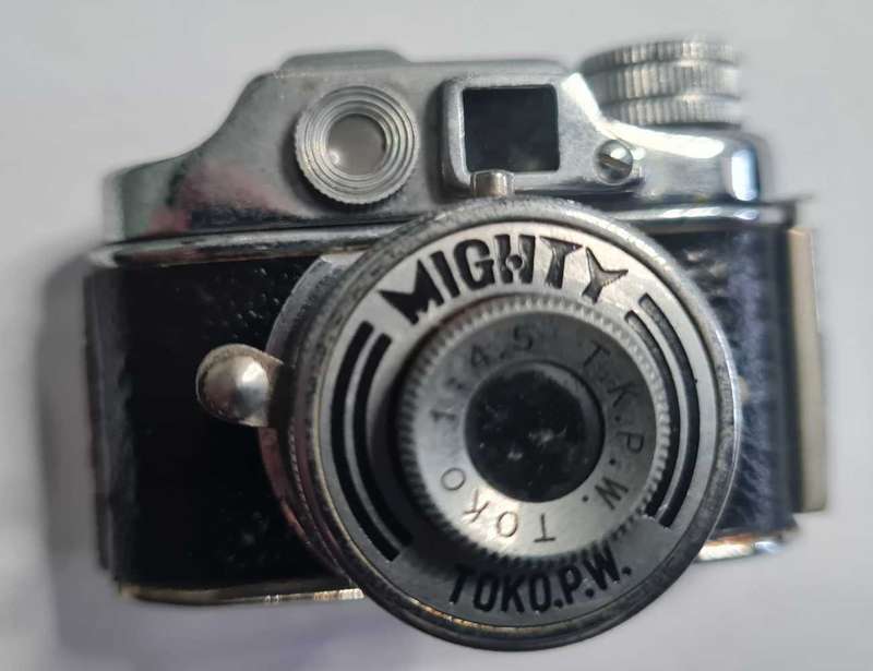 Mighty Toko vintage sub mini camera