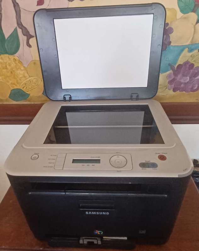 SAMSUNG CLX 3185 LASER COLOR PRINTER