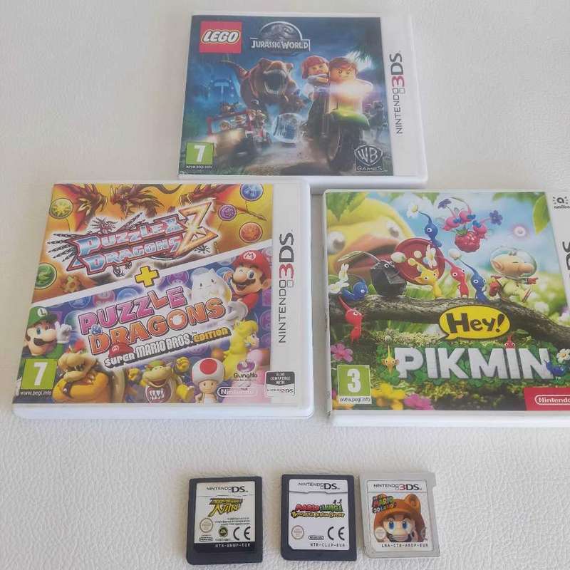 Nintendo 2DS (Wedge) Console +Games