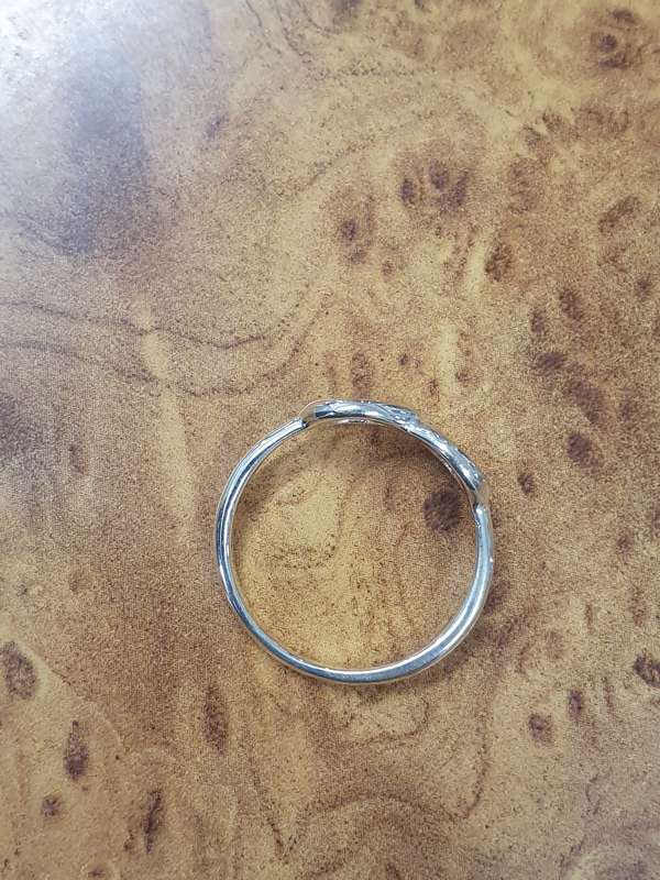 Eternity sign ring