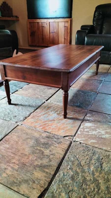 Imbuia coffee table 1330 x 640 x 390