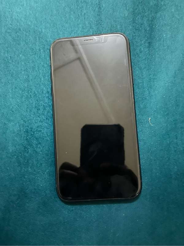 Apple iPhone XR 64GB
