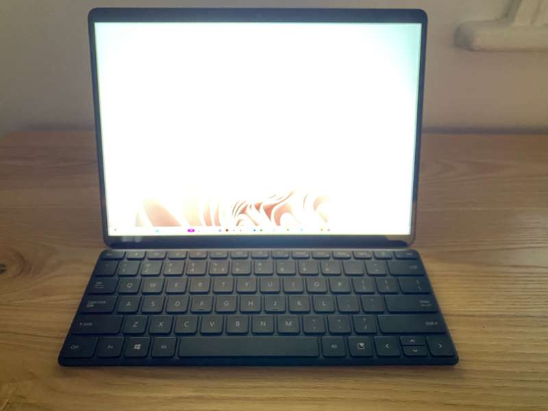 Microsoft Surface Pro X (16GB RAM 512GB STORAGE)
