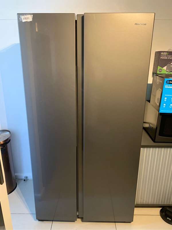 Hisense 508l Fridge/Freezer Side by Side Door