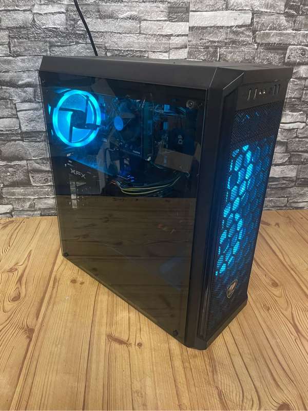 Gaming PC**8GB graphics and Intel Core i5**SSD+ HDD and 16GB Ram