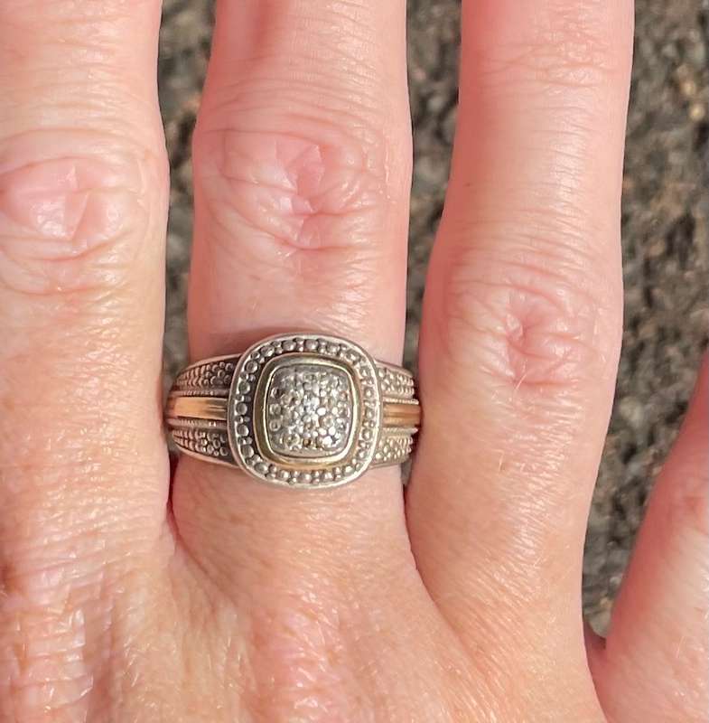 Silver and 9ct Gold Dress Ring