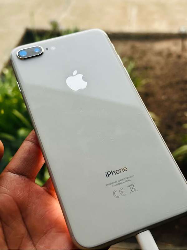 Apple iPhone 8 Plus 64GB Silver - Excellent Condition