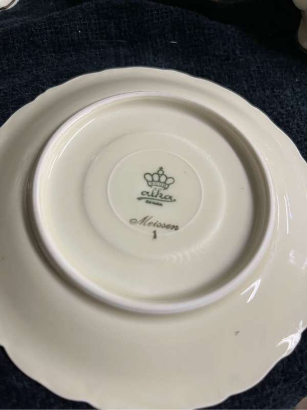 MEISSEN ALKA BAVARIAN TEA SET, CHILD'S MINIATURE SET