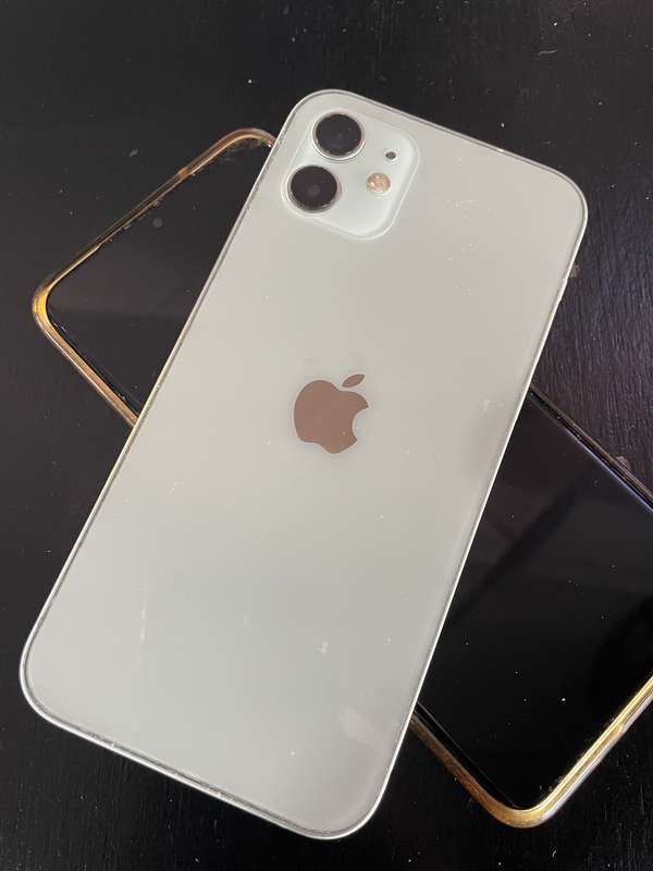 iPhone 12