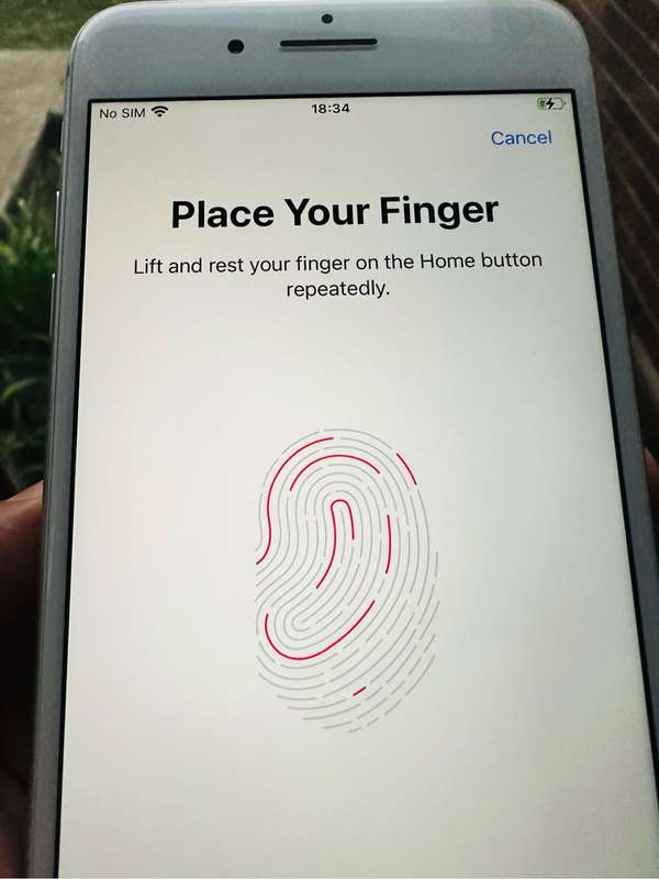 Apple iPhone 8 Plus 64GB Silver - Excellent Condition