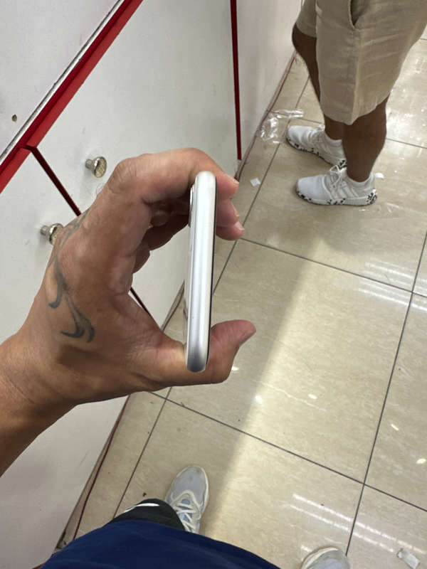 IPHONE 11 128GB
