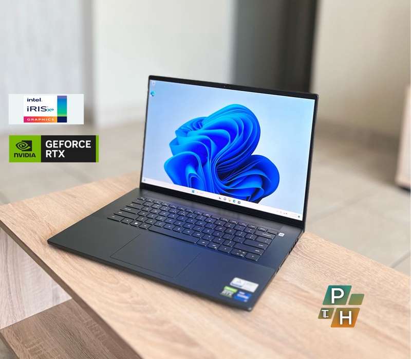 Dell Inspiron 16 Plus 7620 ,Core i7vPro 12th Gen